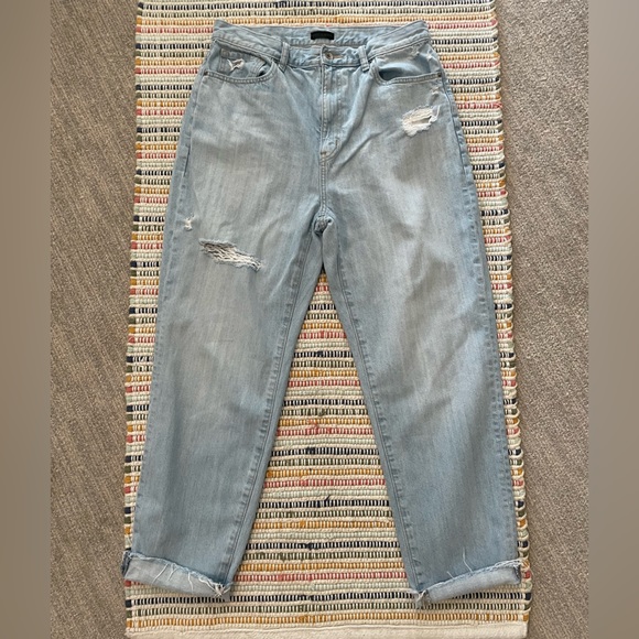 🍁Uniqlo Distressed Peg Top Light Wash Cropped Raw Hem Jeans Y2K Size 30 - Picture 2 of 7